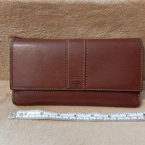 Coach Leather Wallet Brown